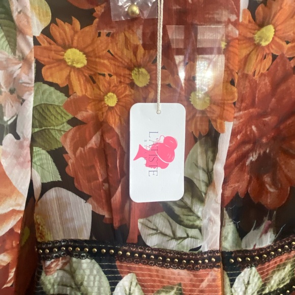 Floral, long sleeve maxi dress. Large. Tags on - Picture 9 of 9